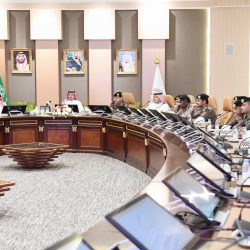 سمو محافظ الأحساء يكرّم رئيس وأعضاء مجلس إدارة نادي الفتح السابق والمركز الإعلامي بالنادي