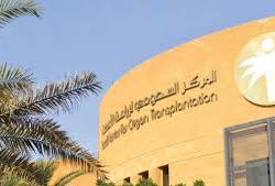 تشكيليون يُبدعون بالرسم الحي أمام زوار معرض الصقور والصيد السعودي الدولي