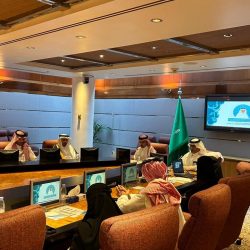 أمير القصيم يدشن مشاريع الهلال الأحمر السعودي