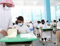 *محافظ محايل يلتقي مديرعام تعليم منطقة عسير*