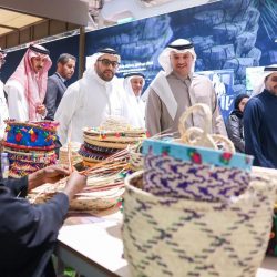 سمو محافظ الأحساء يستقبل إدارة نادي العيون الرياضي