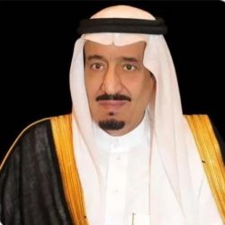 *أكاديمية الأوائل تكرم رياضيين عسير*