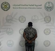 عشرات الشهداء والمصابين في غارات إسرائيلية وسط قطاع غزة