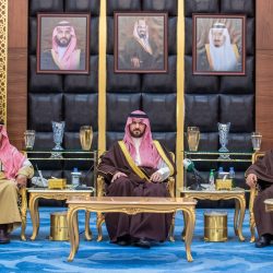 سمو محافظ الأحساء يستقبل إدارة فندق إنتركونتيننتال