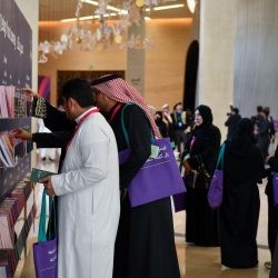 نائب أمير الشرقية يطلع على مشاريع المياه في المنطقة