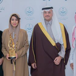 أمانة الشرقية: استمرار أعمال التسوية الترابية لعدد من الشوارع بأحياء ومداخل النعيرية تمهيداً لسفلتتها