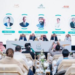 رؤساء ومدربين ولاعبين : تكريم أكثر من ( 150 ) من رواد الرياضة في دول مجلس التعاون