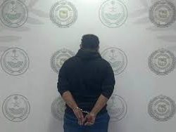 حرس الحدود بمنطقة المدينة المنورة يقيم معرضًا توعويًا بمخالفي أنظمة الإقامة والعمل وأمن الحدود وأضرار المخدرات