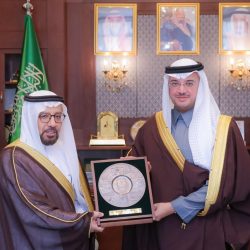 نائب أمير الشرقية يستقبل مدير مكافحة المخدرات بالمنطقة