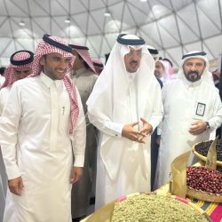 الدفاع المدني يستعرض طائرة دون طيار لمكافحة الحرائق في جناح وزارة الداخلية بمعرض الدفاع العالمي 2024 ..