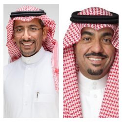 نائب أمير تبوك يقلد مساعد قائد أمن الإمارة رتبته الجديدة 