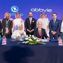 نائب أمير تبوك يستقبل رئيس وأعضاء مجلس إدارة جمعية “لأجلهم” لخدمة ذوي الإعاقة