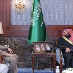 نائب أمير تبوك يشيد بالجهود التي تقدمها جامعة تبوك لخدمة أبناء المنطقة وبناتها