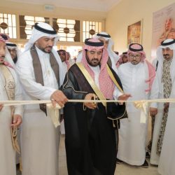 *محافظ محايل*: *للأعلاميين انتم شركاء النجاح وأمناء الحرف*