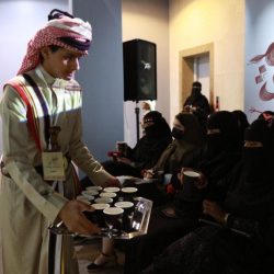 على أهبة الاستعداد واليقظة الدائمة : دوريات الأمن في عسير تنظم حركة الجموع والمركبات في شهر رمضان المبارك 