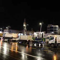 أمير الشرقية يستقبل بالحمر بمناسبة حصولهم على جائزة المواءمة لذوي الإعاقة