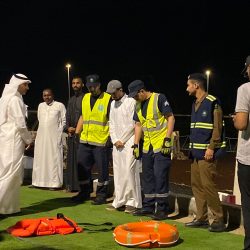 محافظ بيشة يشيد بمبادرة تمكين نزلاء السجن