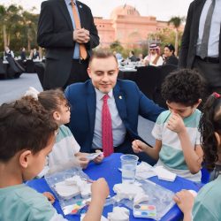 جموع المصلين بالمسجد الحرام يؤدون آخر صلاة جمعة بشهر رمضان المبارك