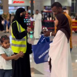 ” فيولا ” تضئ منزل فيصل بن عمر عبدالله ناشب حمدي