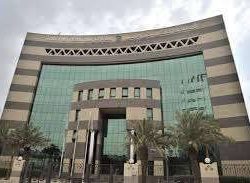 تعليق الدراسة الحضورية في جامعة طيبة بالمدينة المنورة والحناكية والمهد