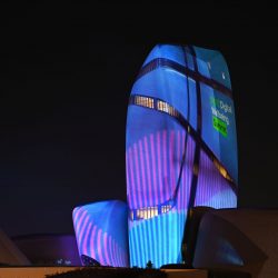 نيابة عن سمو محافظ الأحساء   وكيل المحافظة يدشّن الهوية البصرية لجمعية تعليم القرآن وعلومه بالمحافظة وعلمه 