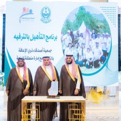 لتعزيز قيم المحبة والسلام..  فتيات كشافة تعليم عسير يُشاركنَ في المخيم الكشفي الإسلامي الدولي بأمريكا