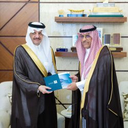 *بـ 3 مسارات ..طلبة وخريجّي جامعة الإمام عبدالرحمن بن فيصل في برنامج صيفي لريادة الأعمال*