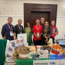 الجمعية الخيرية بمنطقة جازان تشكر شركة دار الأركان لدعمها لبرنامج 1000 معتمر ومعتمرة