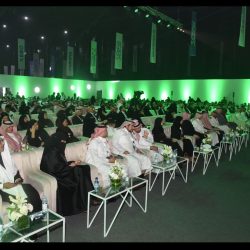 سباح سعودي “ذو همة” يطرق أبواب تاريخ الأرقام القياسية بعبور بحر المانش 