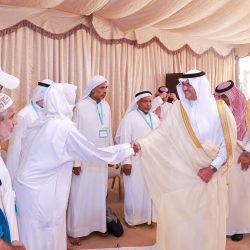 رابطة المقاتلين المحترفين تعلن عن نزال جديد بين AJ مككي وبول هيوز في “معركة العمالقة”