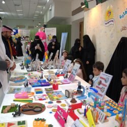 نائب أمير الشرقية يؤدي صلاة الاستسقاء مع جموع المصلين*