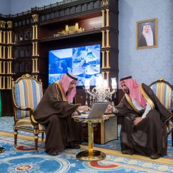 أمير منطقة الباحة يشهد توقيع مذكرتي شراكة لدعم الإصلاح والتأهيل في سجون المنطقة