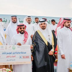 أمانة الشرقية وجمعية التطوع يناقشان سبل تعزيز دعم العمل التطوعي