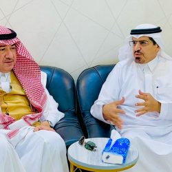 محافظ بيشة يدشن مبادرة “رفد” لتقديم الخدمات القانونية المجانية لمستفيدي جمعية إيتاء 