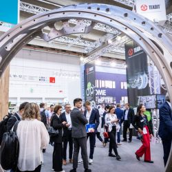 نيابةً عن سمو أمير المنطقة الشرقية  سمو نائب أمير المنطقة الشرقية يترأس اجتماع محافظي المحافظات   