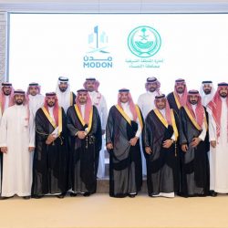 سمو الأمير سعود بن طلال يستقبل رئيس وأعضاء مجلس إدارة غرفة الأحساء.