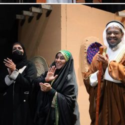 من العزلة إلى التقدّم.. قصة أم سعودية صنعت الفارق في حياة ابنها المصاب بالتوحد