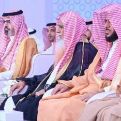 أمير منطقة الباحة يتسلّم التقرير السنوي لمديرية السجون بالمنطقة لعام 2024 .