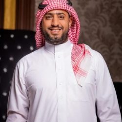 مُحافظ وادي الدواسر يقلّد العقيد المشاوية رتبته الجديدة