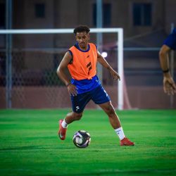 القادسية ينهي عقد لاعبه أوباميانغ بالتراضي