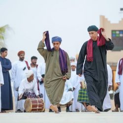 خيانة المجالس جريمة دينية وأخلاقية