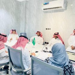 ازدحام سوق “النويعمة” بوادي الدواسر يهدد الحركة التجارية ويستدعي حلولاً عاجلة