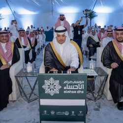 محافظ بيشة يلتقي مجلس إدارة “باسقات” لمناقشة خططها للتنمية الزراعية وتطوير سوق التمور