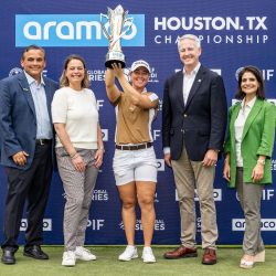 دبي تحتضن النزال العالمي المرتقب بين عثمان نورمحمدوف وبول هيوز في 3 أكتوبر المقبل