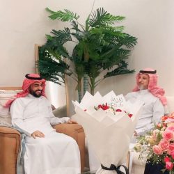 “الحمدي” يزور مدير إدارة البحوث للاطمئنان على صحته بعد نجاح عمليته الجراحية