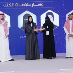 *أمير منطقة الباحة يكرّم منسوبي الإمارة المتميزين دعماً للتحول الإستراتيجي ورفع الكفاءة التشغيلية*