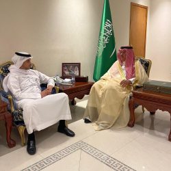 اليوم الوطني / أمير منطقة الباحة يشارك منسوبي الإمارة احتفالهم باليوم الوطني الـ95