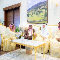 حنانُ الصديقِ الوفي… بلسمُ الروحِ ومرآةُ القلبِ الصافي