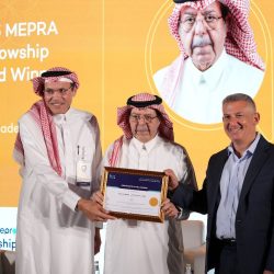 سمو محافظ الأحساء يكرّم مدارس المحافظة المتميزة