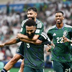 بنزيما: عقدي لا يشغلني.. والهلال يثبت قوة «روشن»